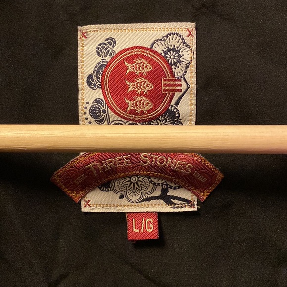 3 Stones Water Resistant Windbreaker - Picture 2 of 4